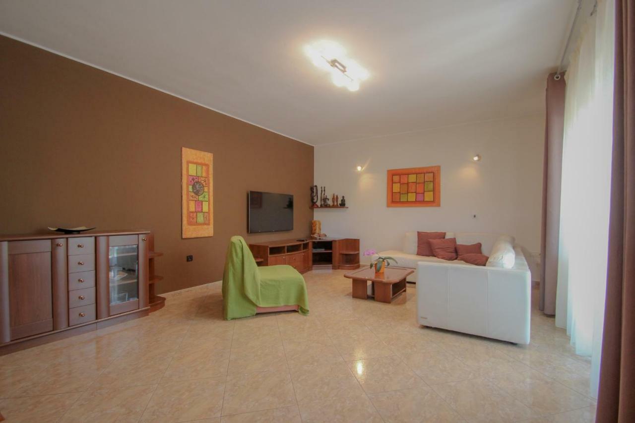 Apartment Sanja Novigrad Istria Eksteriør billede