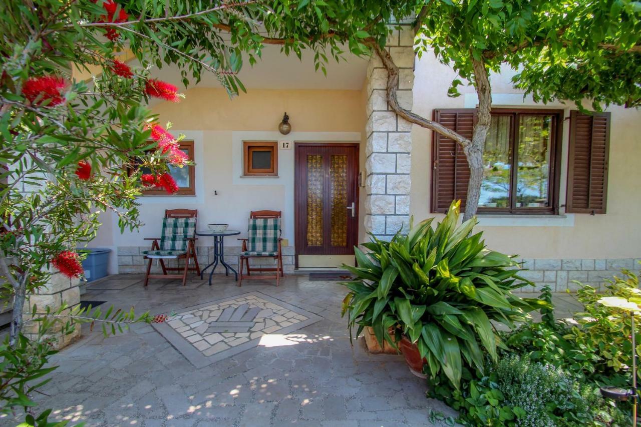 Apartment Sanja Novigrad Istria Eksteriør billede